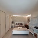 T1 Cosy 